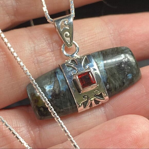 Larvikite Black Moonstone & Garnet Sterling Silver Necklace - Picture 8 of 10